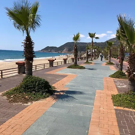 Cleopatra Sultan * ألانيا